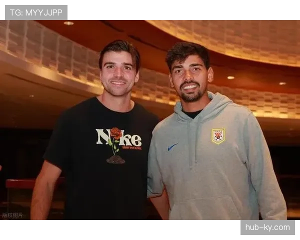 山东泰山外援一进一出 佩德罗阿尔瓦罗顶替离队的路易斯洛佩斯